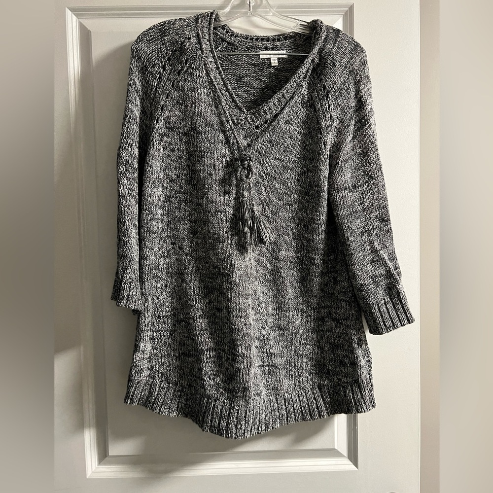 Sonoma Black/White 3/4 sleeve shirt